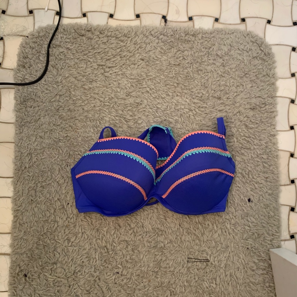 Underwire bikini top